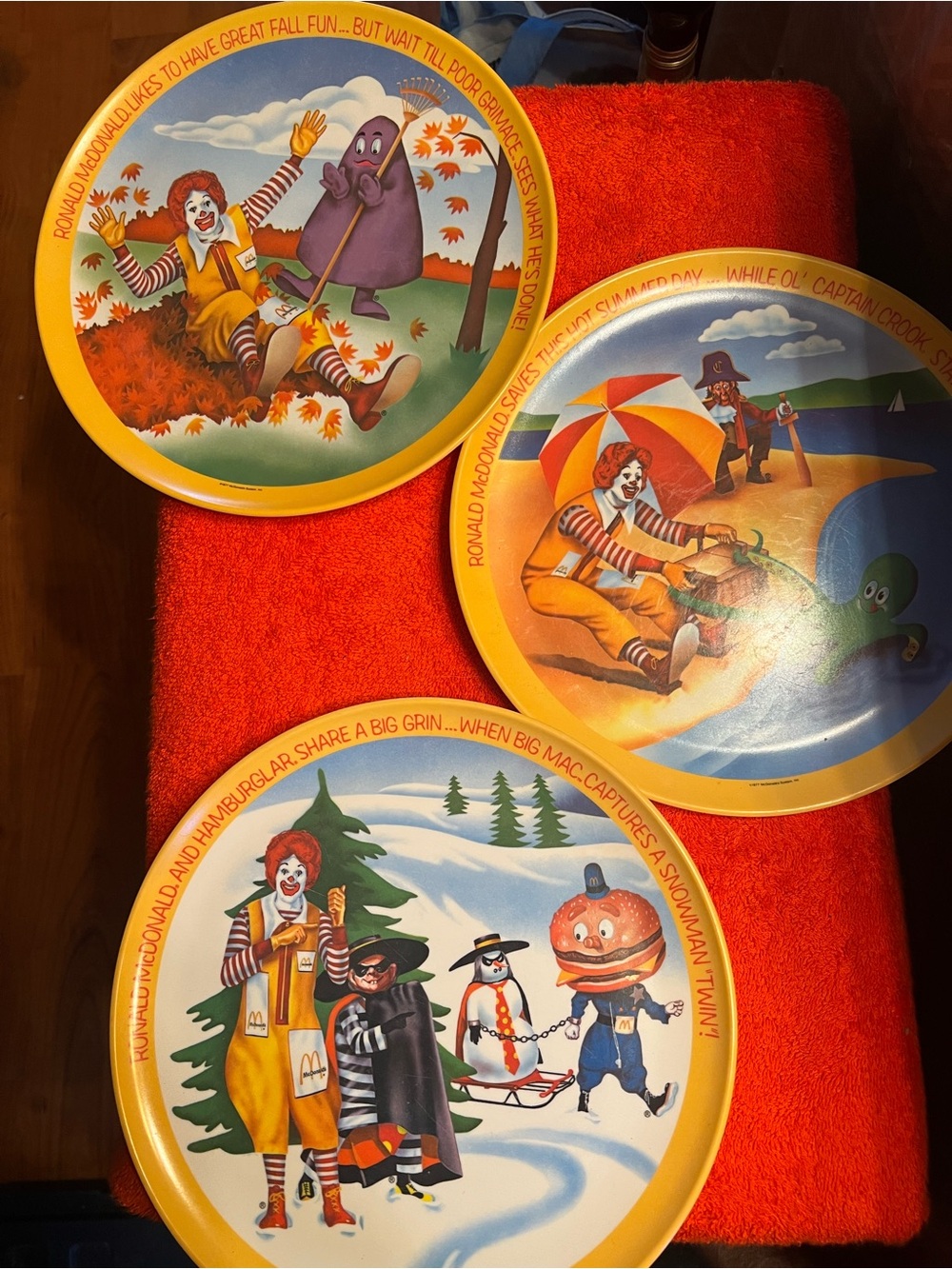 (3) McDonald's Yellow-Edged Ronald McDonald Illustrated Collectible Plates